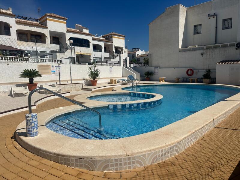 Appartement Te koop in Orihuela, Alicante