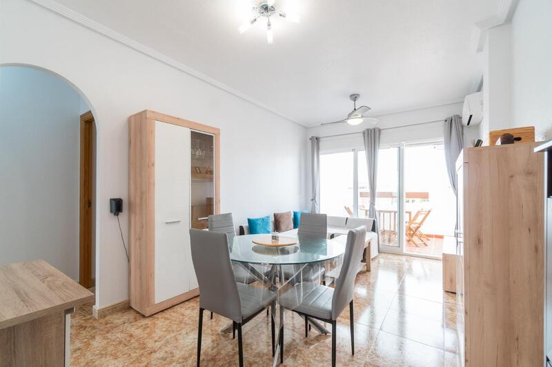 2 slaapkamer Appartement Te koop