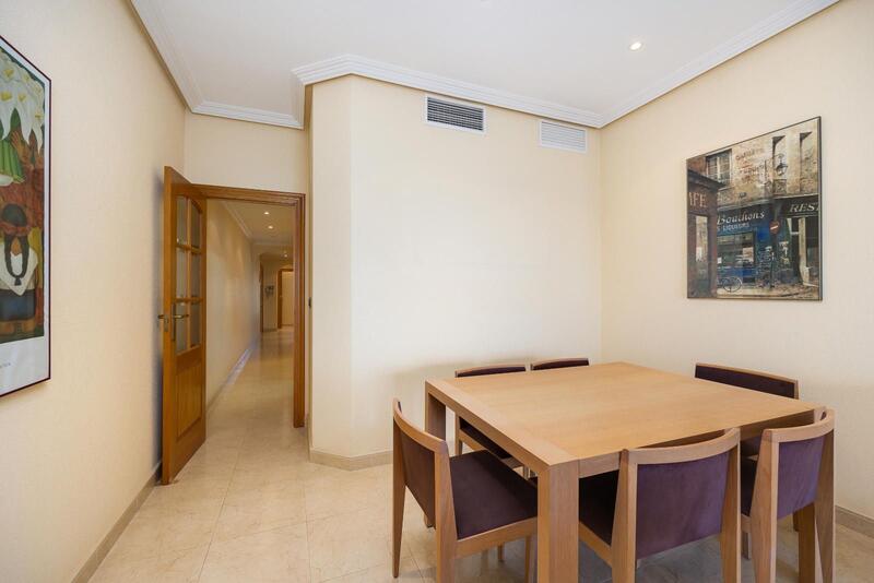 3 bedroom Apartment for sale