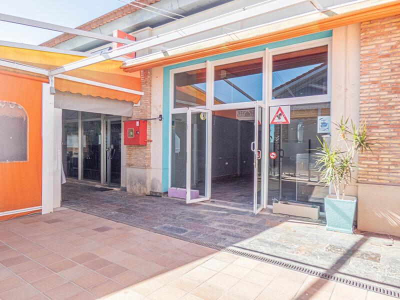 Local Commercial à vendre