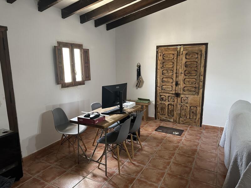 2 Cuarto Casa de Campo en venta