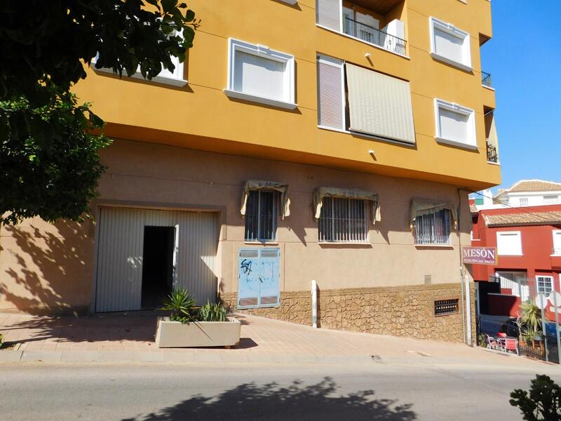 Commercieel vastgoed Te koop in San Miguel de Salinas, Alicante