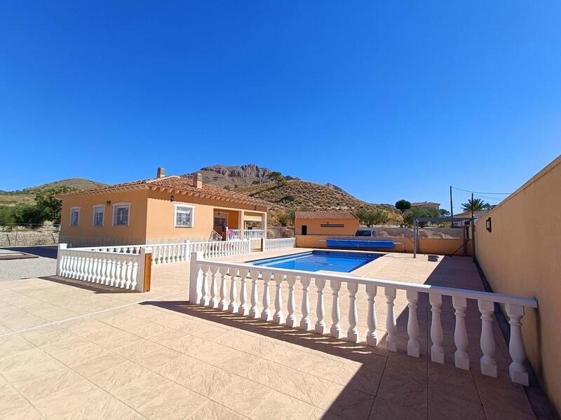 3 Cuarto Villa en venta
