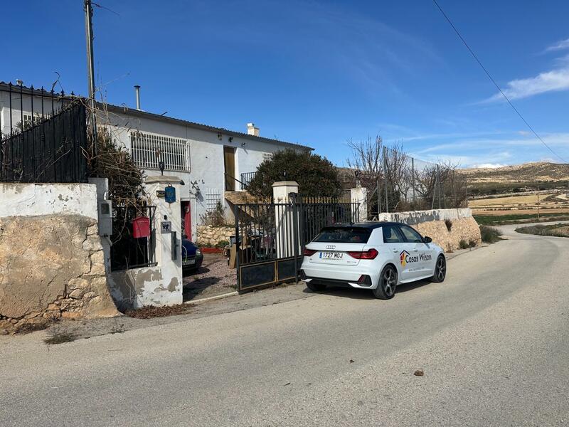 Landsted til salg i Torre del Rico, Alicante