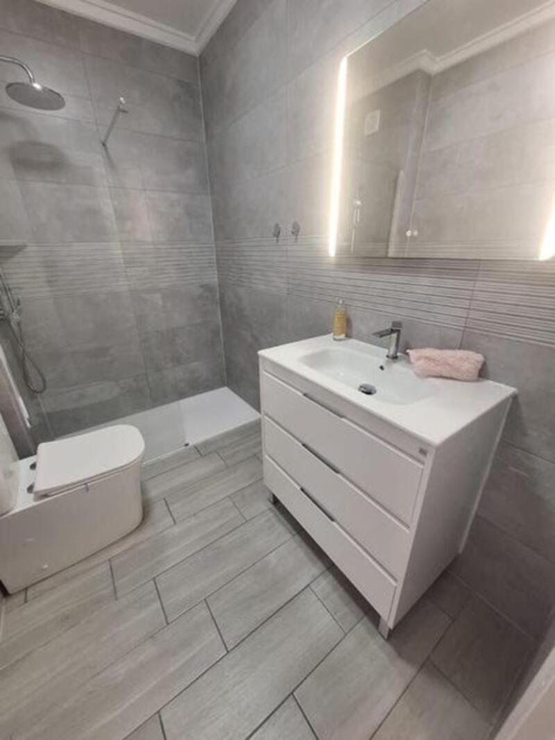 2 Schlafzimmer Appartement zu verkaufen