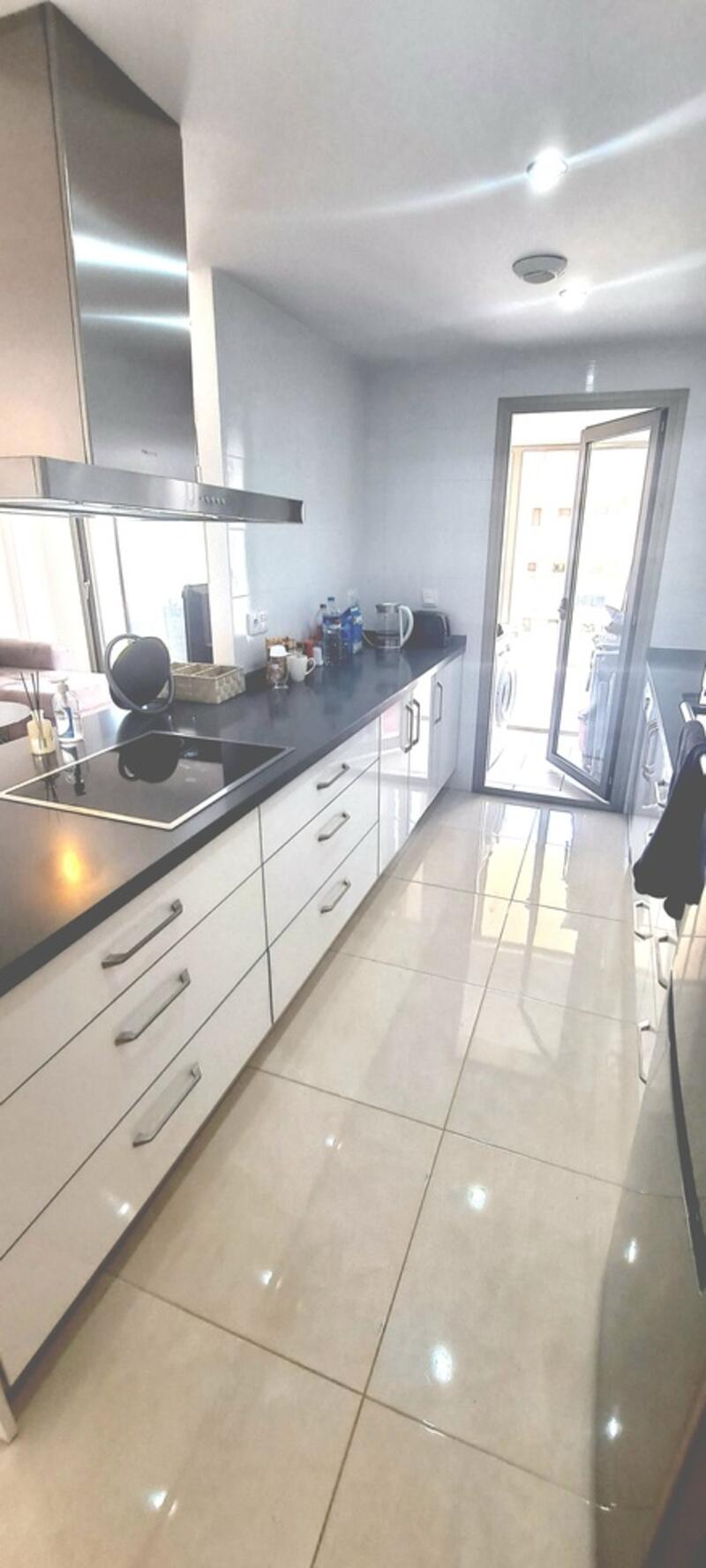 2 slaapkamer Appartement Te koop
