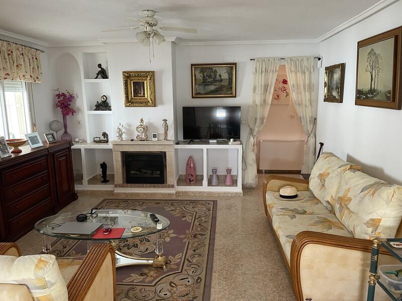 3 Schlafzimmer Villa zu verkaufen