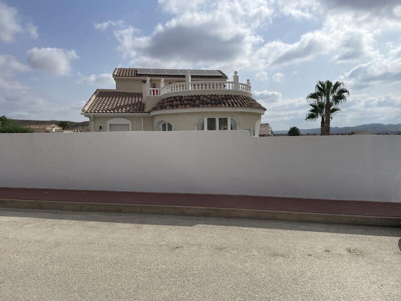 3 Schlafzimmer Villa zu verkaufen