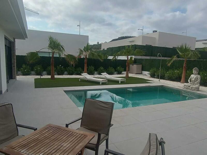 Villa til salgs i Calasparra, Murcia