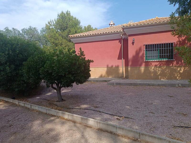 3 chambre Auberge à vendre