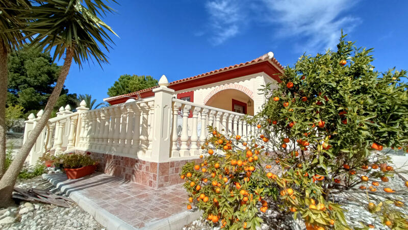 3 slaapkamer Villa Te koop