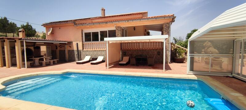 3 slaapkamer Villa Te koop