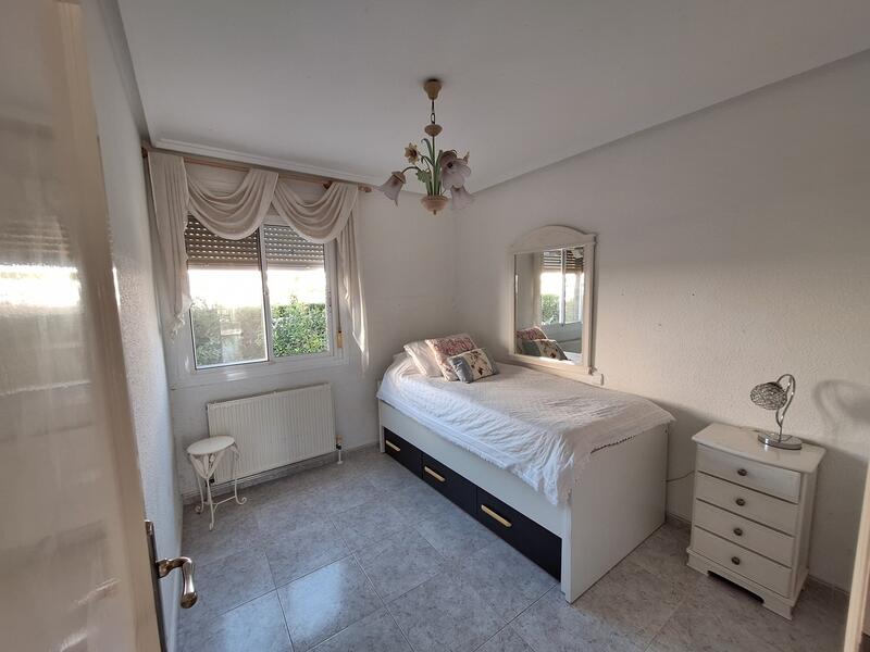 4 Cuarto Villa en venta