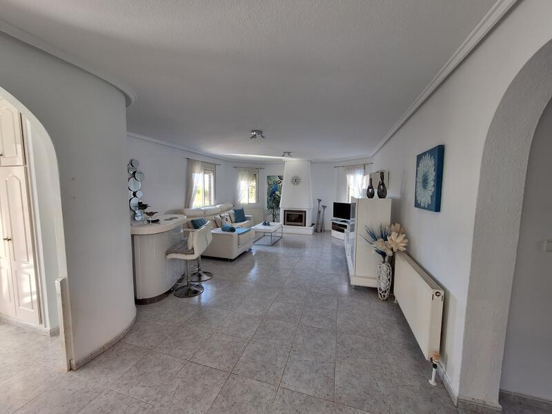 4 Cuarto Villa en venta