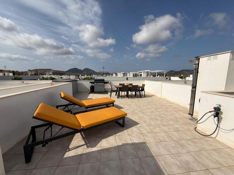 2 Cuarto Dúplex en venta