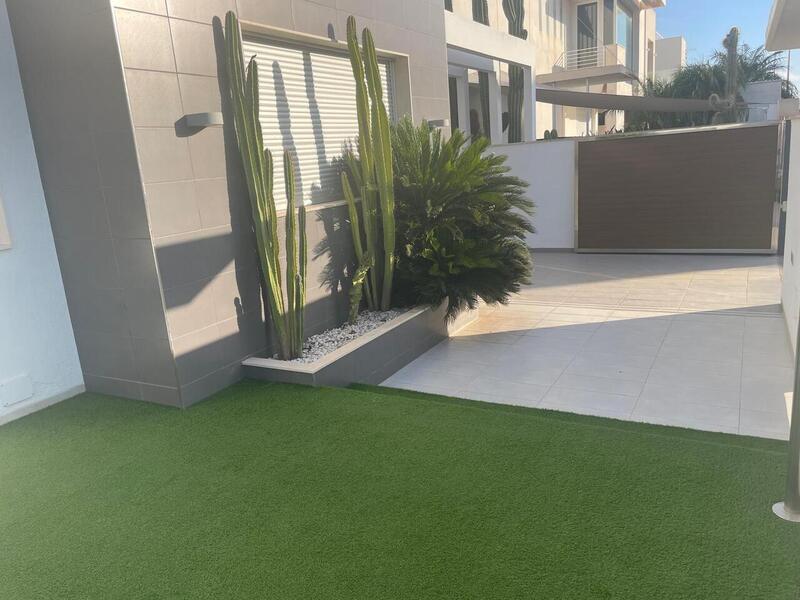 3 Cuarto Villa en venta