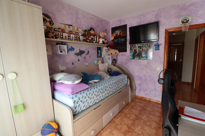 4 Cuarto Adosado en venta