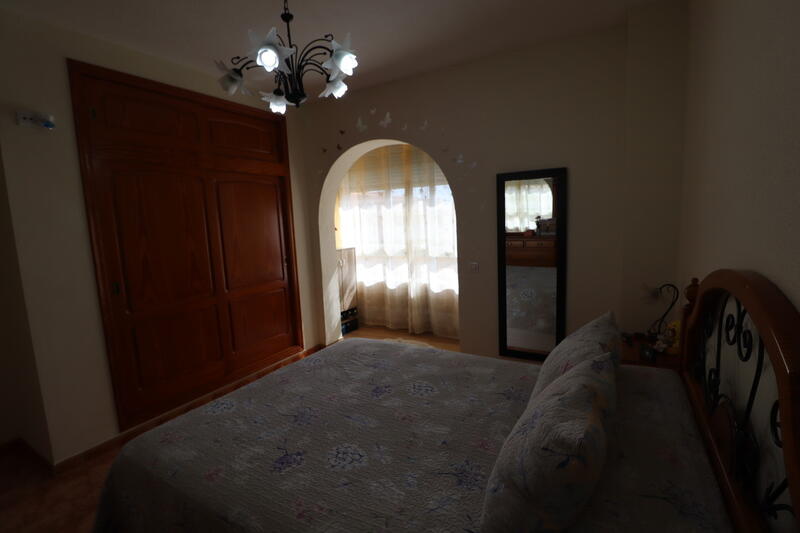 4 Cuarto Adosado en venta