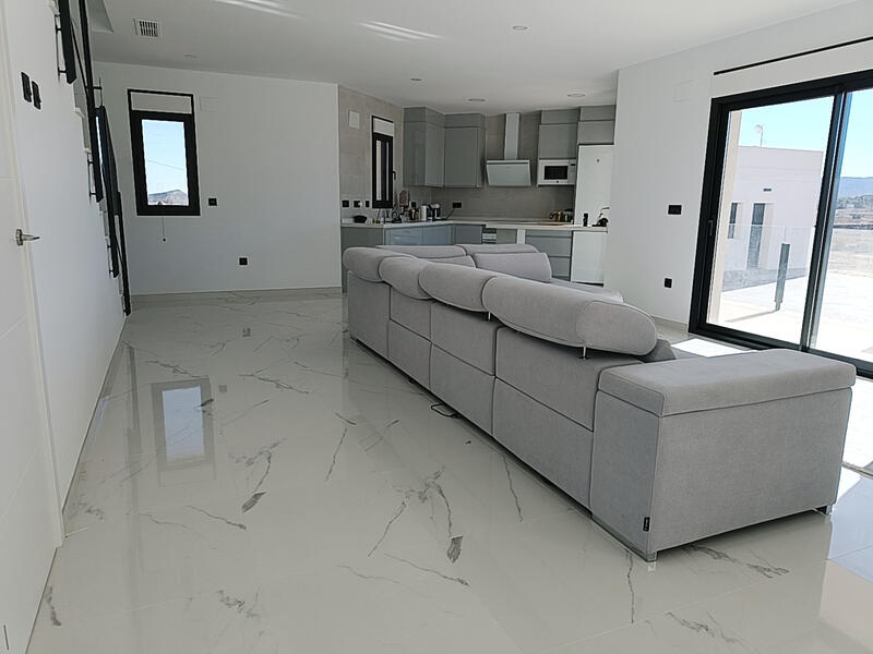 6 bedroom Villa for sale