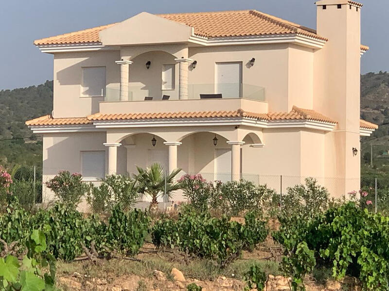 3 Cuarto Villa en venta