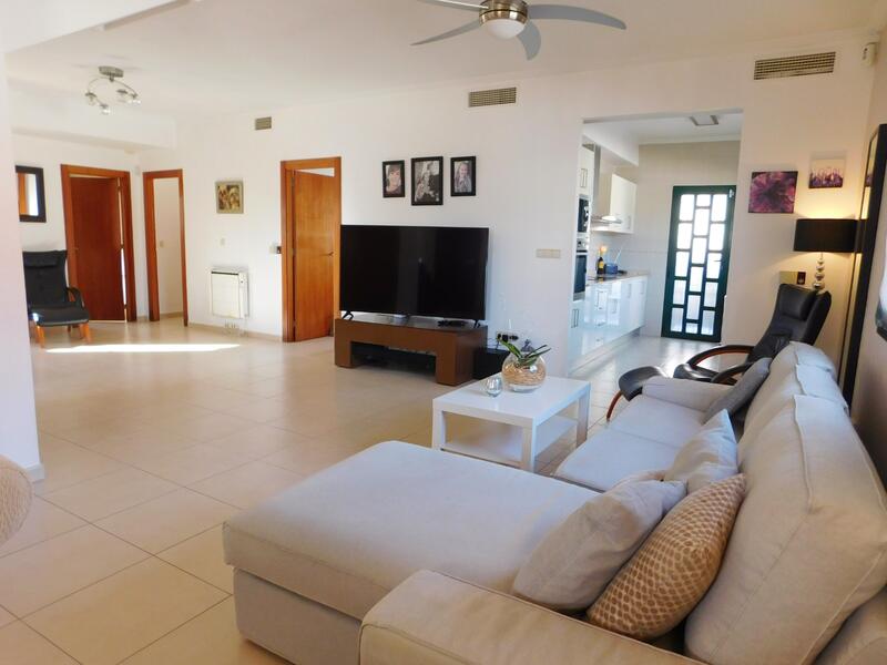 4 Schlafzimmer Villa zu verkaufen