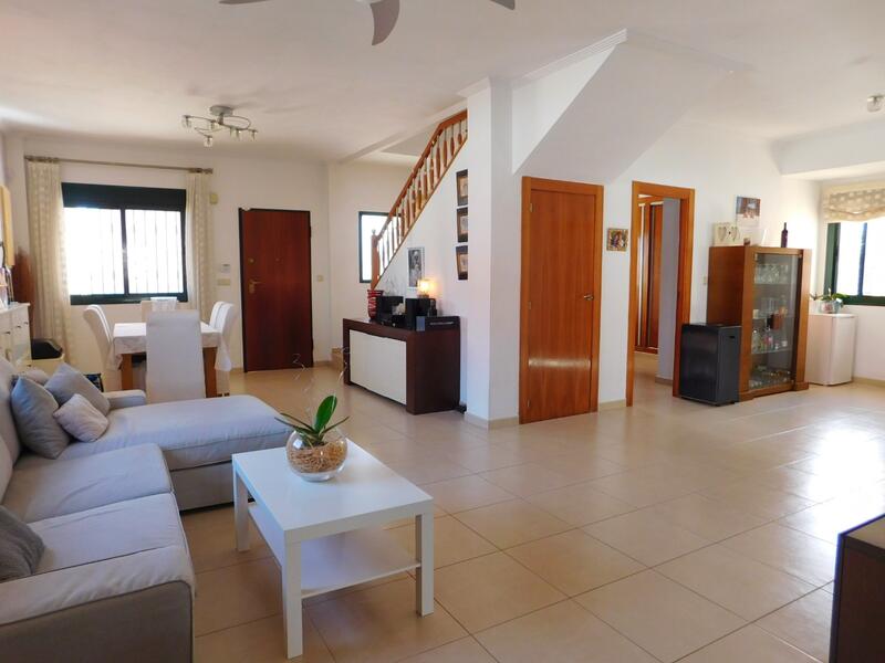 4 Schlafzimmer Villa zu verkaufen