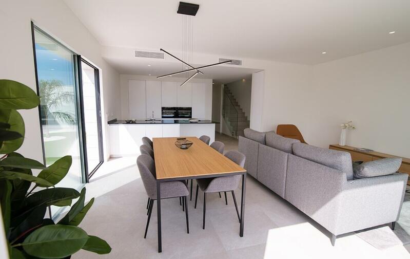 4 Cuarto Villa en venta