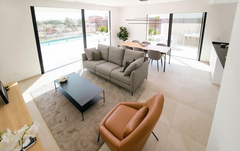 4 Cuarto Villa en venta