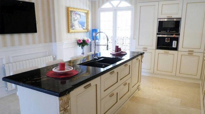 6 bedroom Villa for sale