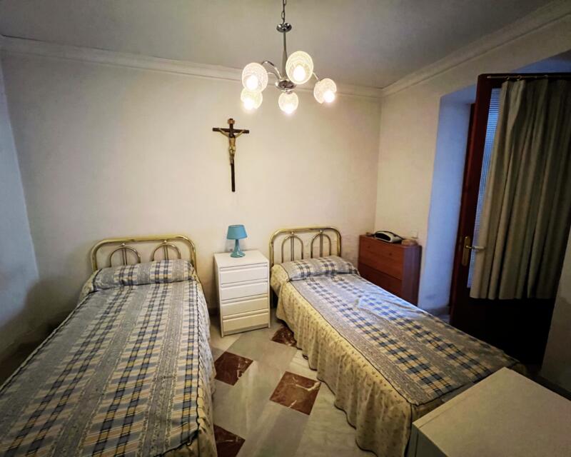 9 Schlafzimmer Villa zu verkaufen