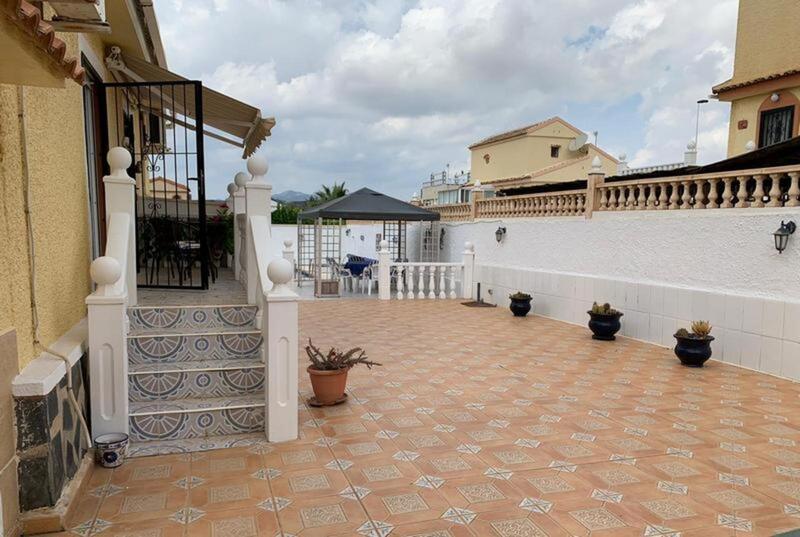 3 Cuarto Villa en venta
