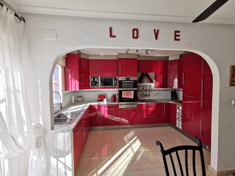 3 Cuarto Villa en venta