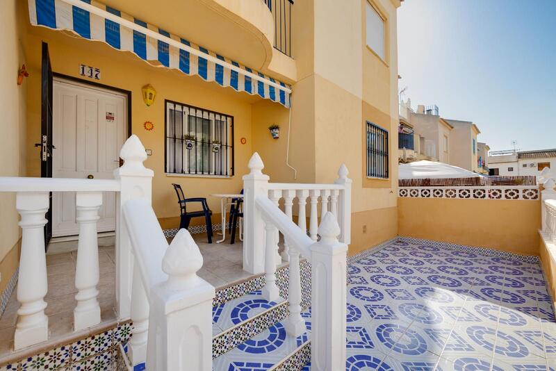 Villa til salgs i Torrevieja, Alicante