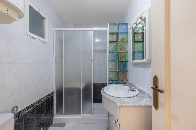 2 спальная комната квартира продается