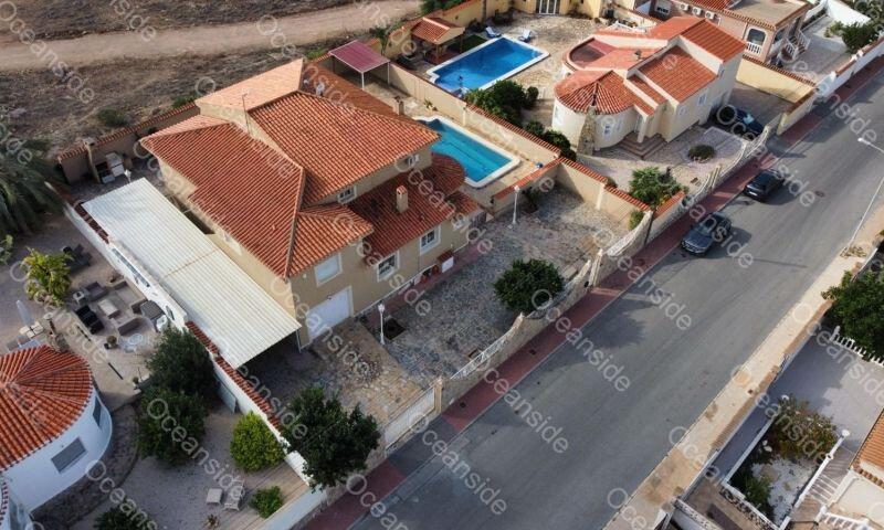 5 slaapkamer Villa Te koop