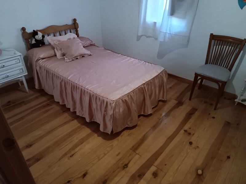6 bedroom Country House for sale