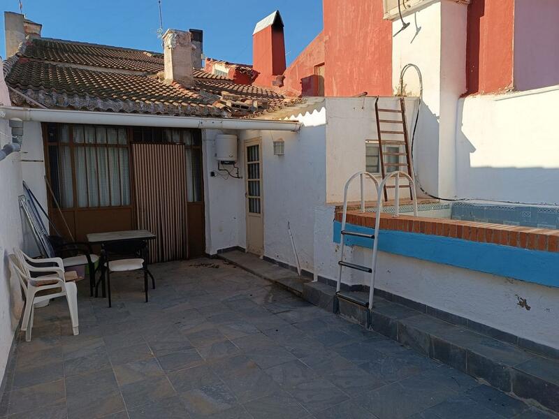 6 bedroom Country House for sale