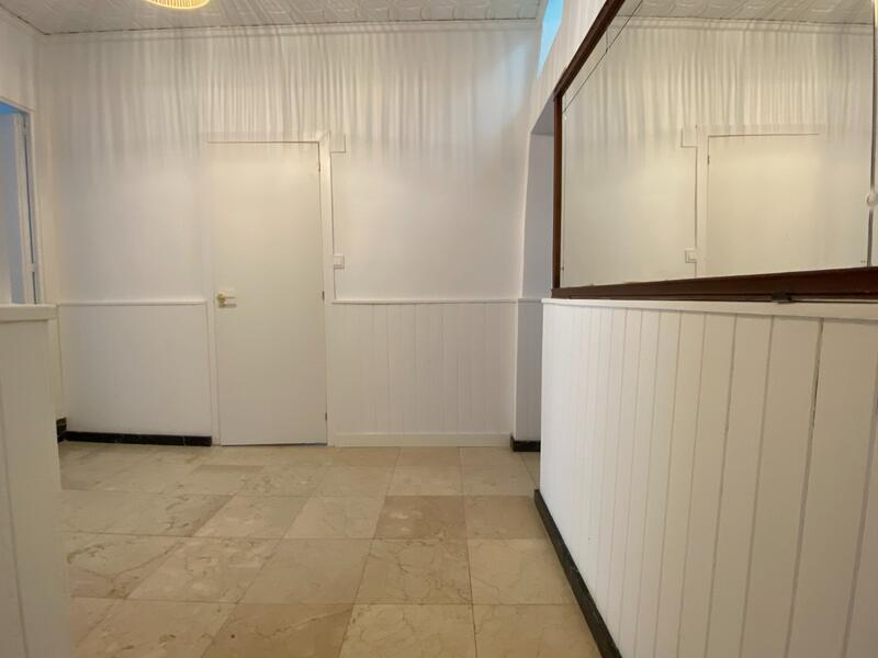 3 bedroom Townhouse for Long Term Rent