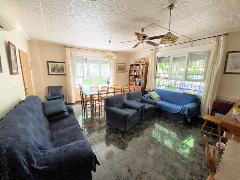 3 bedroom Country House for sale
