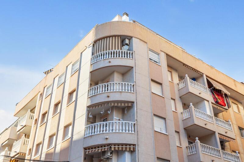 2 slaapkamer Appartement Te koop