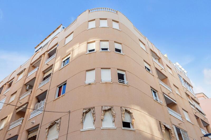 2 slaapkamer Appartement Te koop