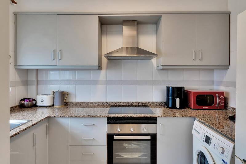 2 bedroom Townhouse for sale