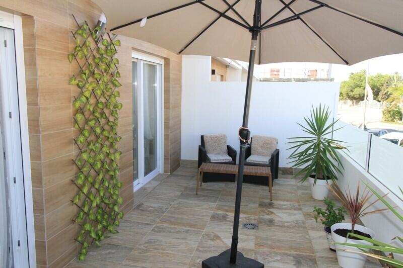 3 bedroom Townhouse for sale