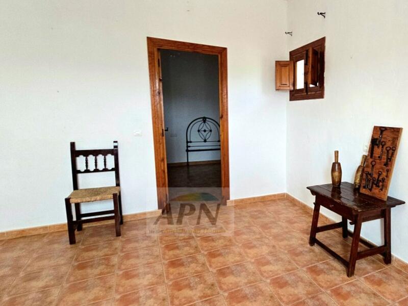 4 bedroom Country House for sale
