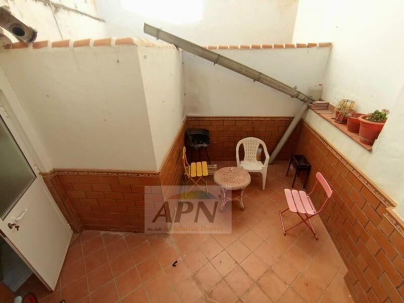 3 bedroom Townhouse for sale