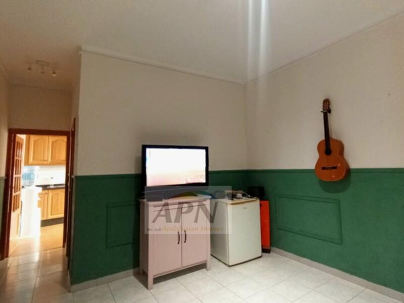 3 bedroom Townhouse for sale