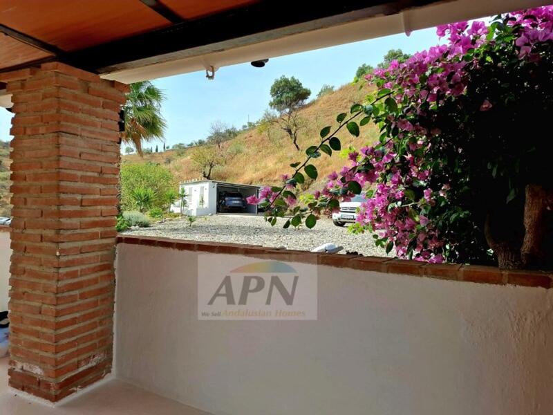 1 bedroom Country House for sale