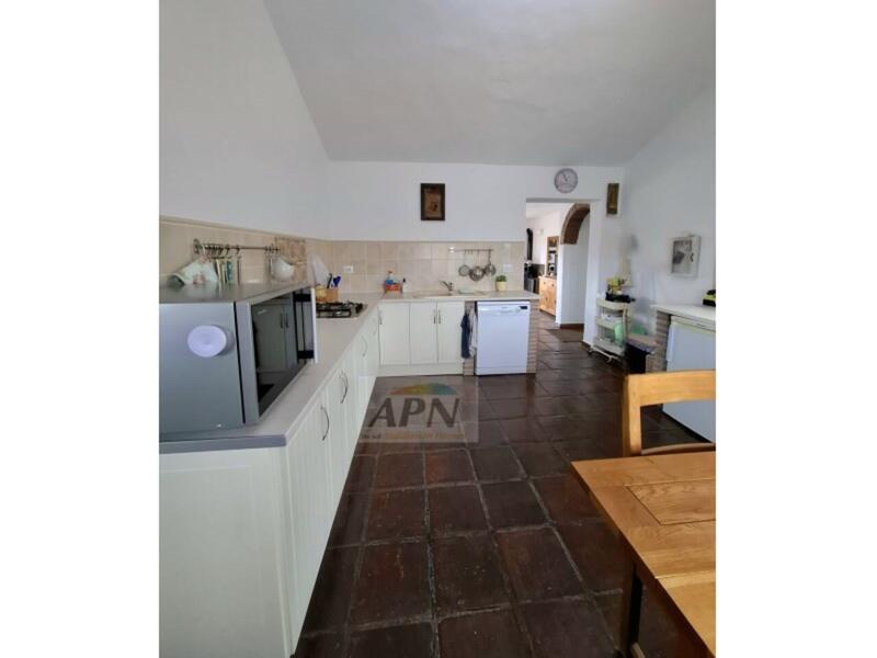 1 bedroom Country House for sale