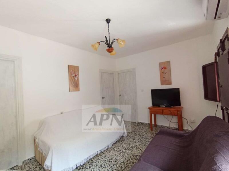 3 bedroom Townhouse for sale