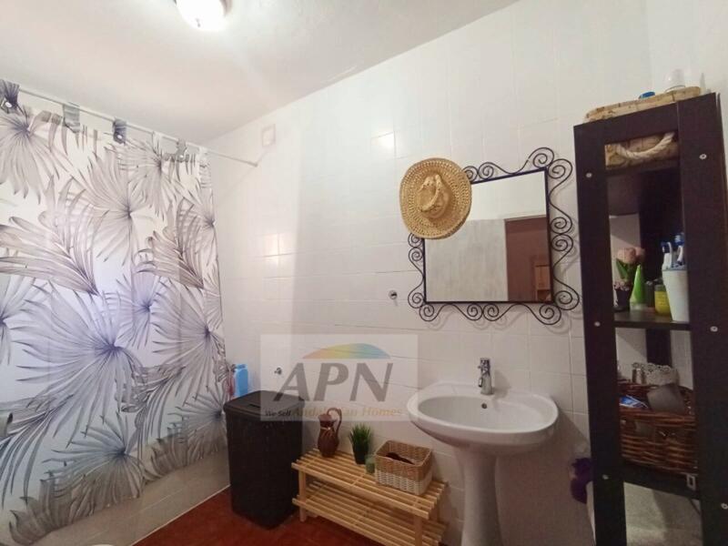 3 bedroom Townhouse for sale
